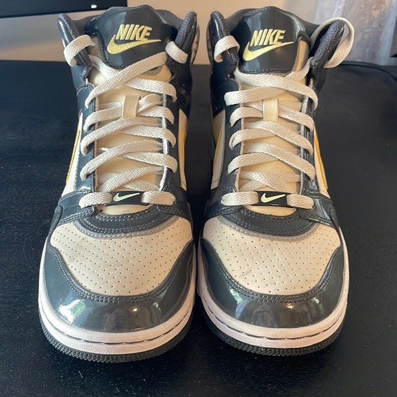 Rare Leopard 2012 Nike Prestige 3 Skinny High Prm Women's Gray/Volt - Picture 4 of 9